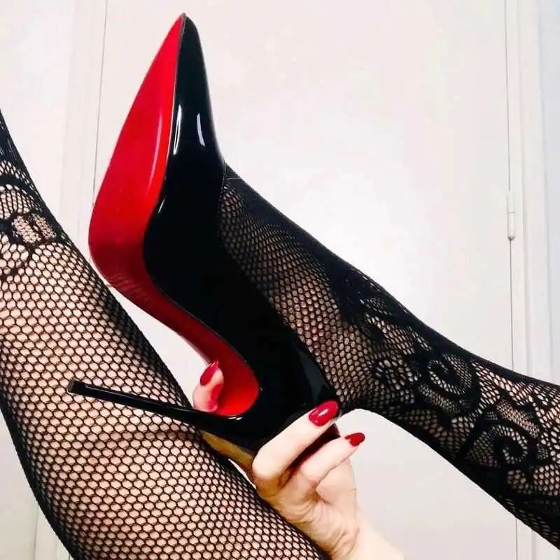 西檬之家-【DDLG是什么？了解字母圈中常见的支配与臣服玩法】